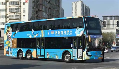 多久能到洛陽坐汽車：多重因素考量與旅行安排藝術